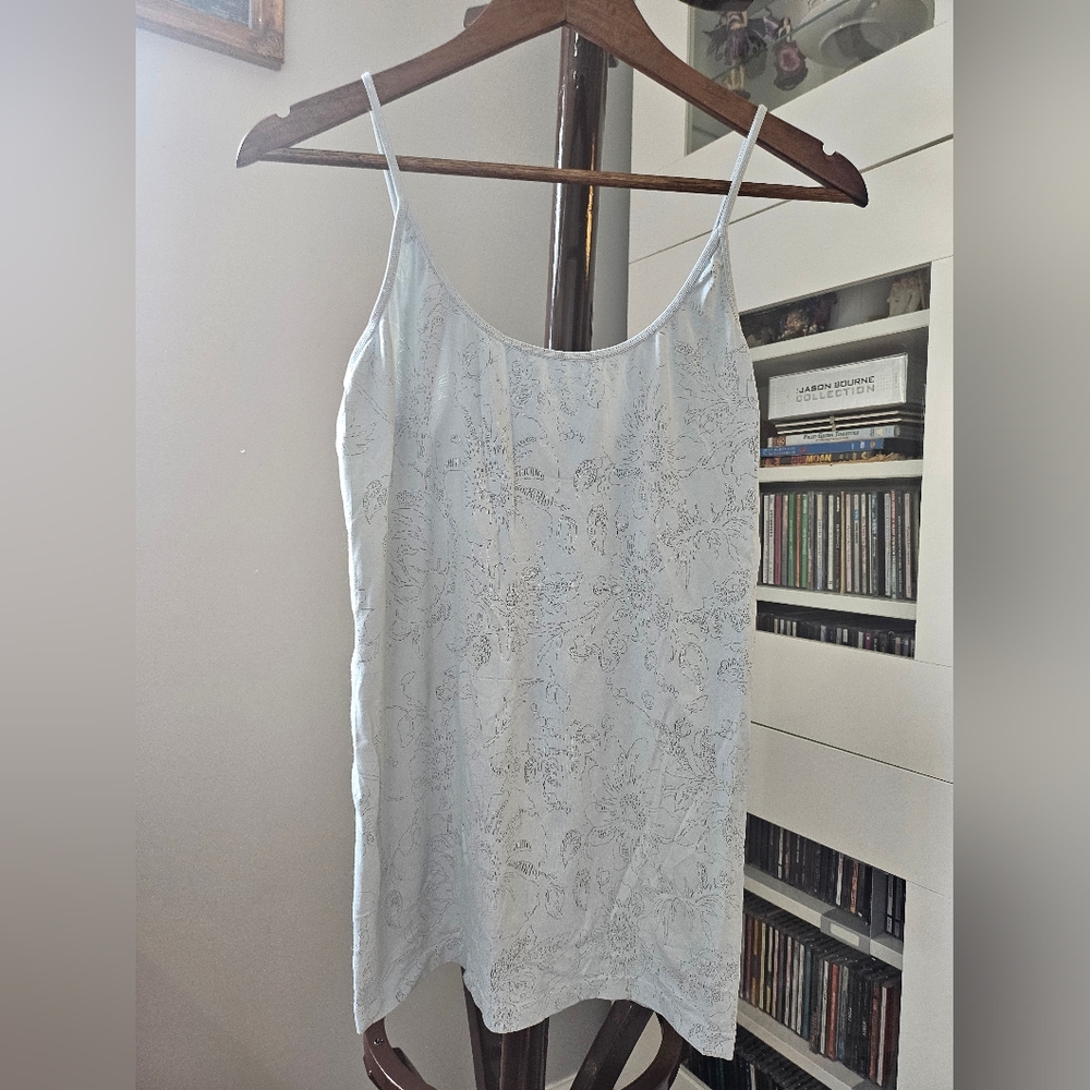 Super soft Gillian and O'Malley intimates top. Powder blue. Size XL